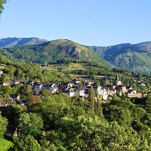 Les Rochers